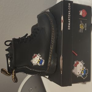 Dr. Martens X Hello Kitty toddler boots
